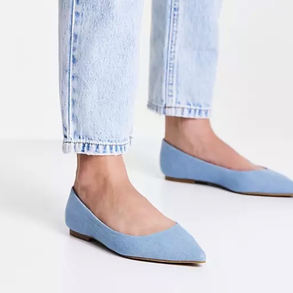Old Navy Shoes - EUC Old Navy Pointy Toe Flats Light Blue Size 10